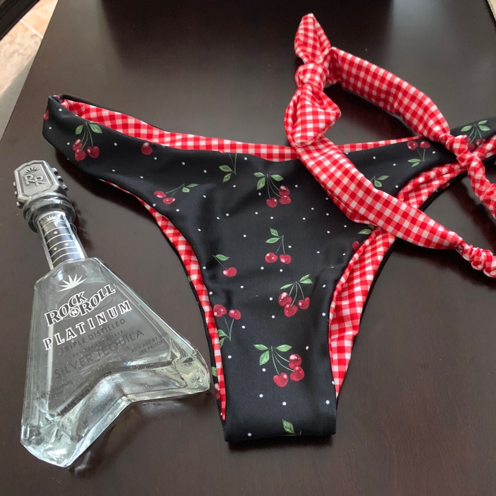 Brand new Reversible cherry bikini bottoms 🍒